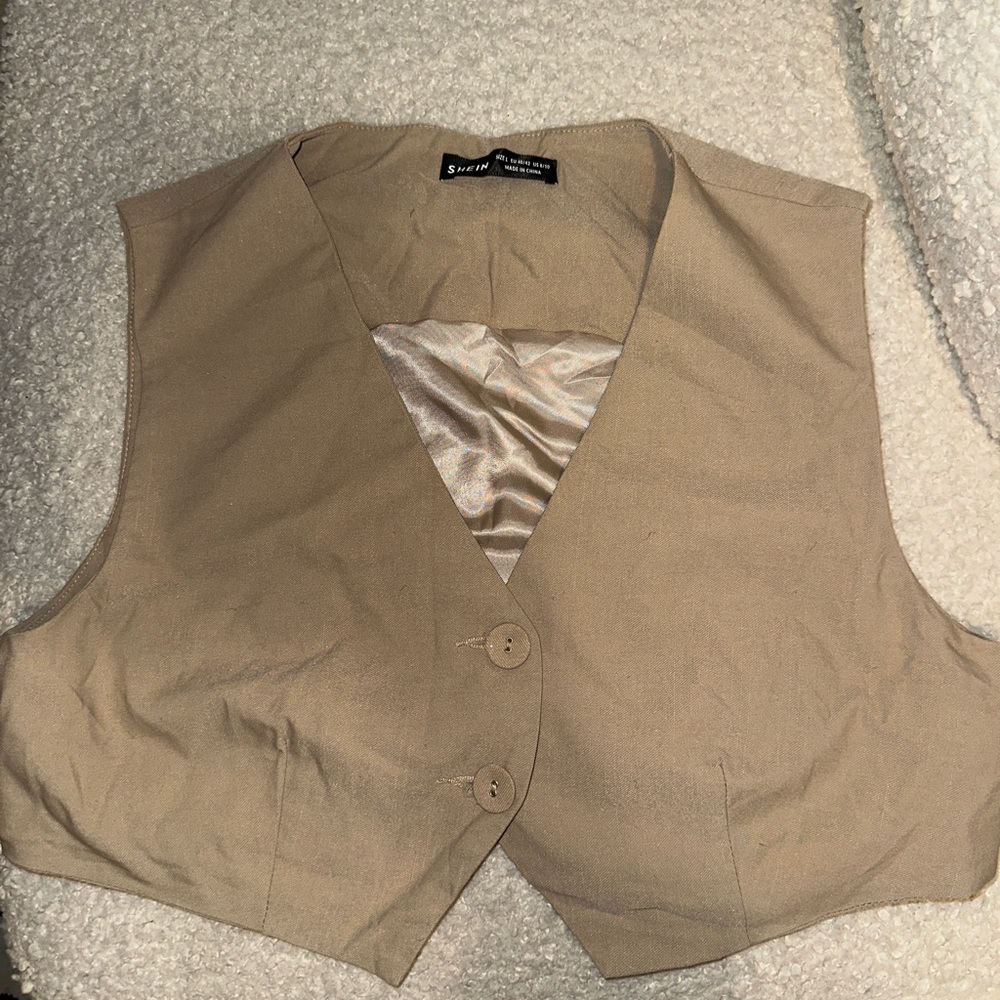 Tan cropped vest